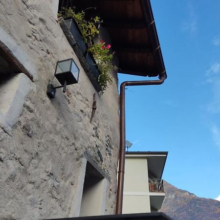 Pietra Viva - Casa Per Vacanze Chiavenna Exterior photo