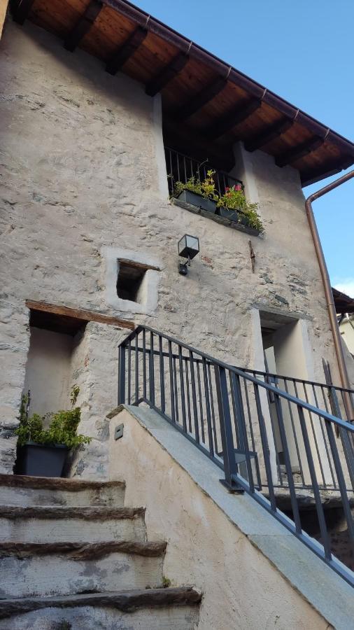 Pietra Viva - Casa Per Vacanze Chiavenna Exterior photo